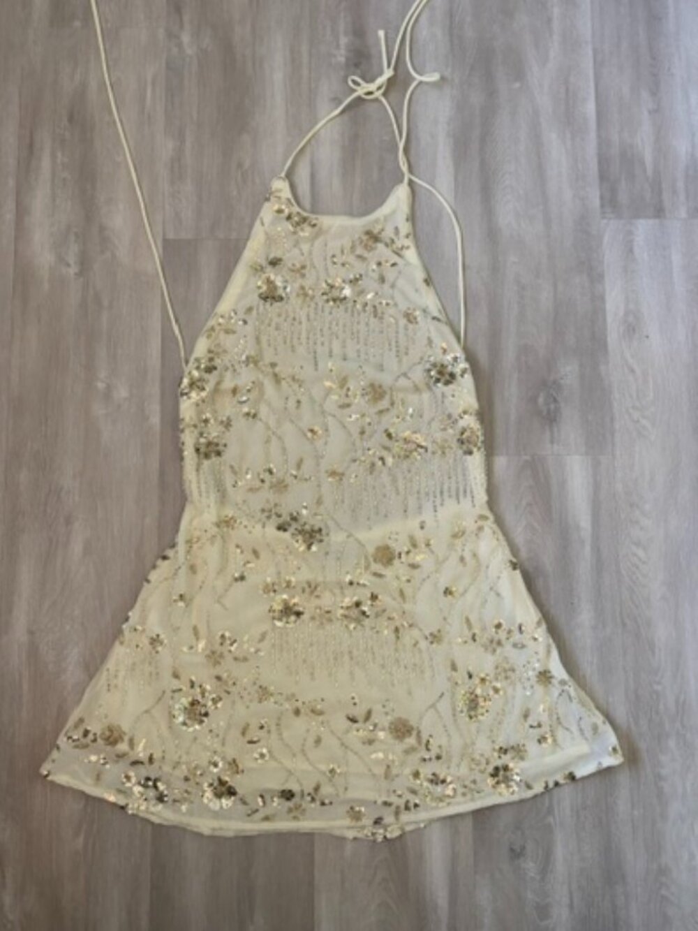 Peppermayo Leo Beaded Mini Dress Open Back Mini Dress in Cream/Gold size 8 - Picture 3 of 7